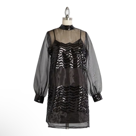 Modcloth Fanciful Fette Sheer Sequin Overlay Dress Size Small NWT - Picture 1 of 5